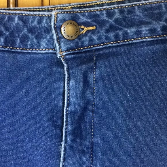 FINAL SALE PRICE Coldwater Creek Denim Jeans in 16 Petite - Picture 3 of 8